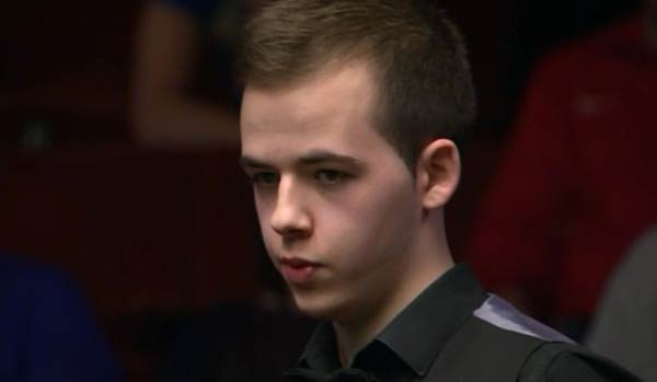 阵容轮换并 阵容轮换并